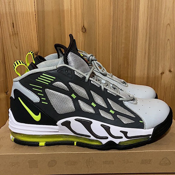 2012 Nike Air Max Pillar neutral grey volt